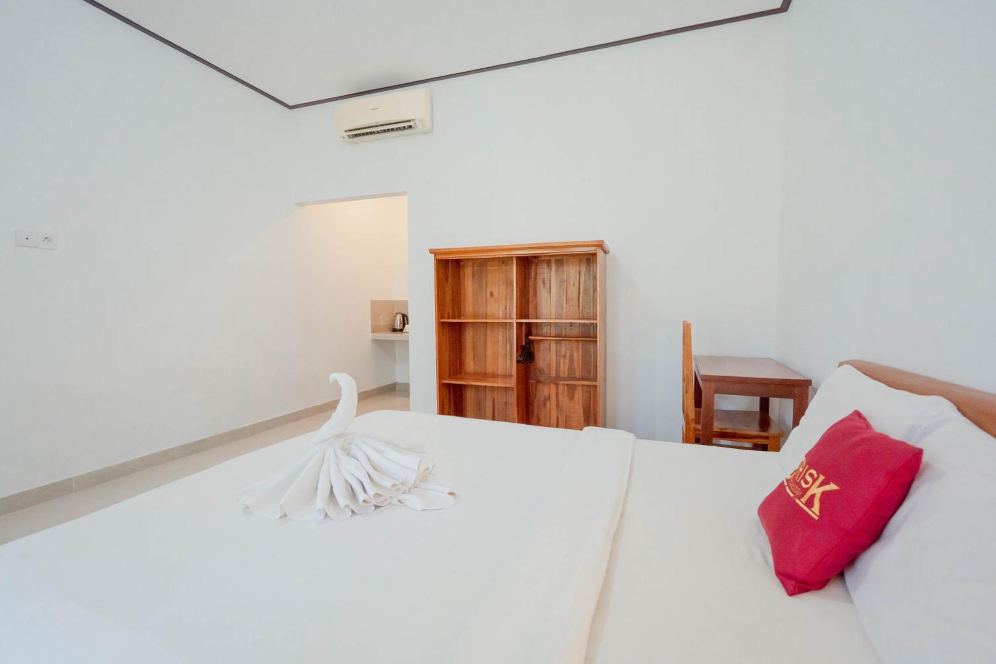 Brisk Homestay Uluwatu Redpartner Exterior photo