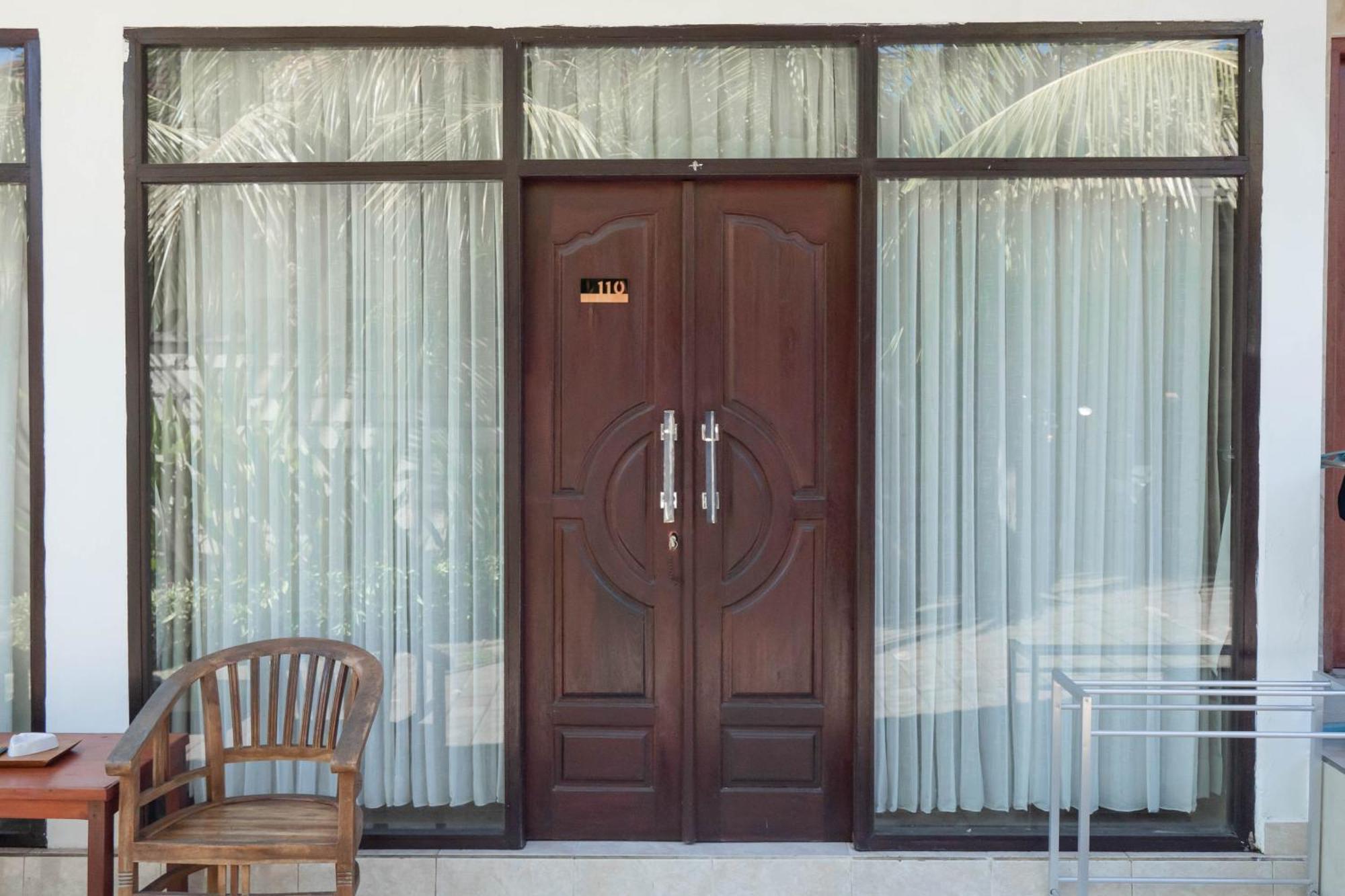 Brisk Homestay Uluwatu Redpartner Exterior photo