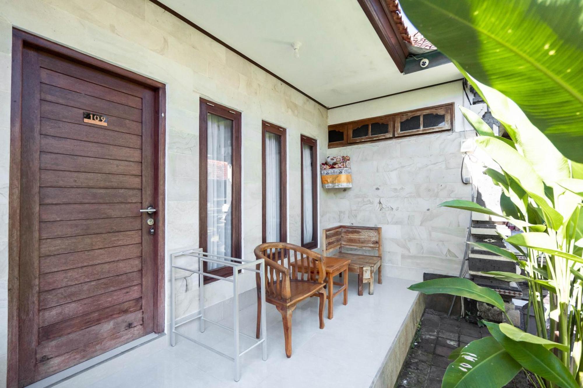 Brisk Homestay Uluwatu Redpartner Exterior photo